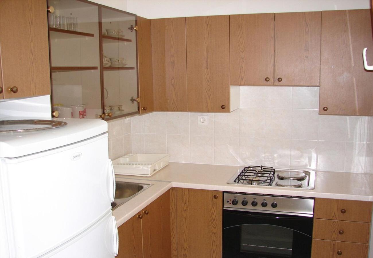 Apartments Nada Брела Экстерьер фото